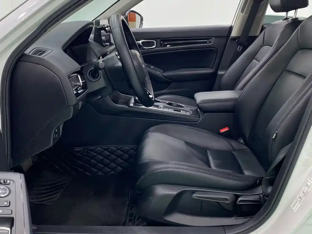 Honda Civic — фото 4