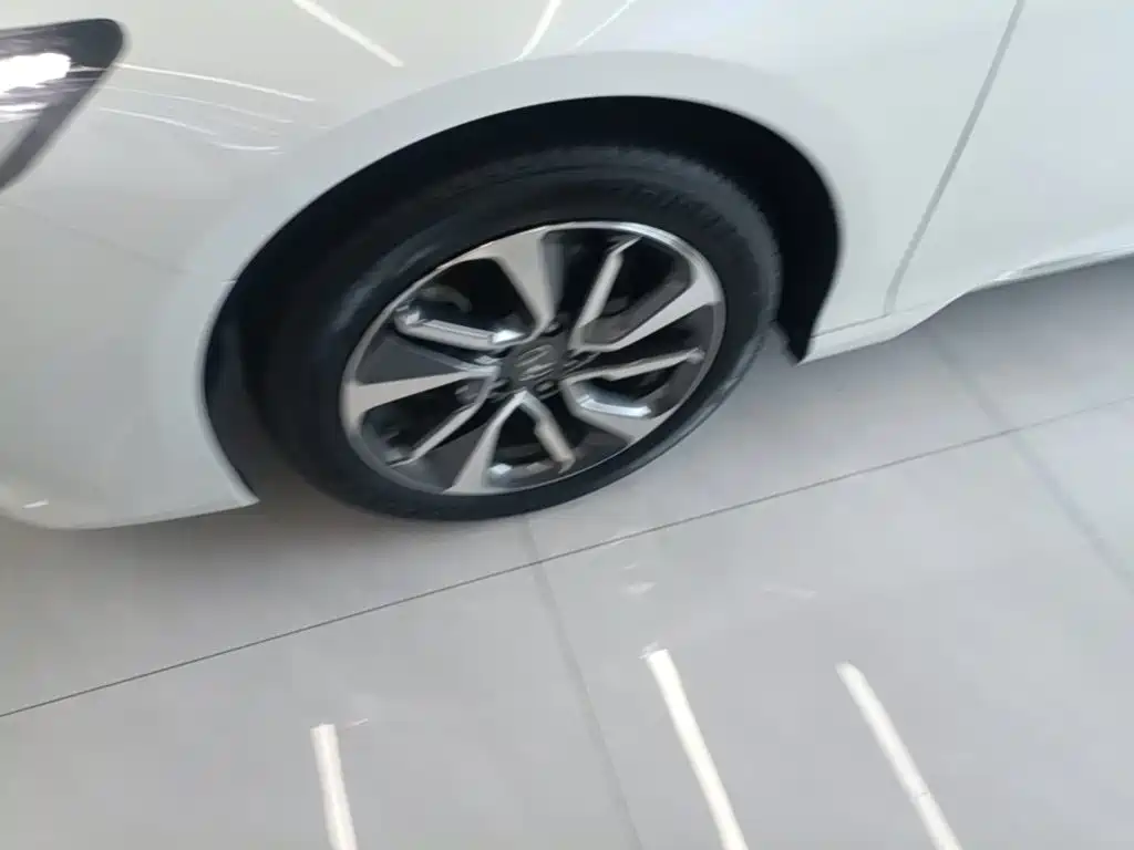 Honda Inspire — фото 23