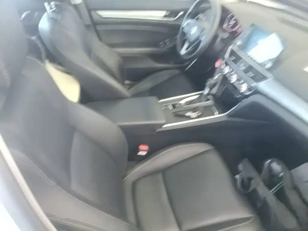 Honda Inspire — фото 25