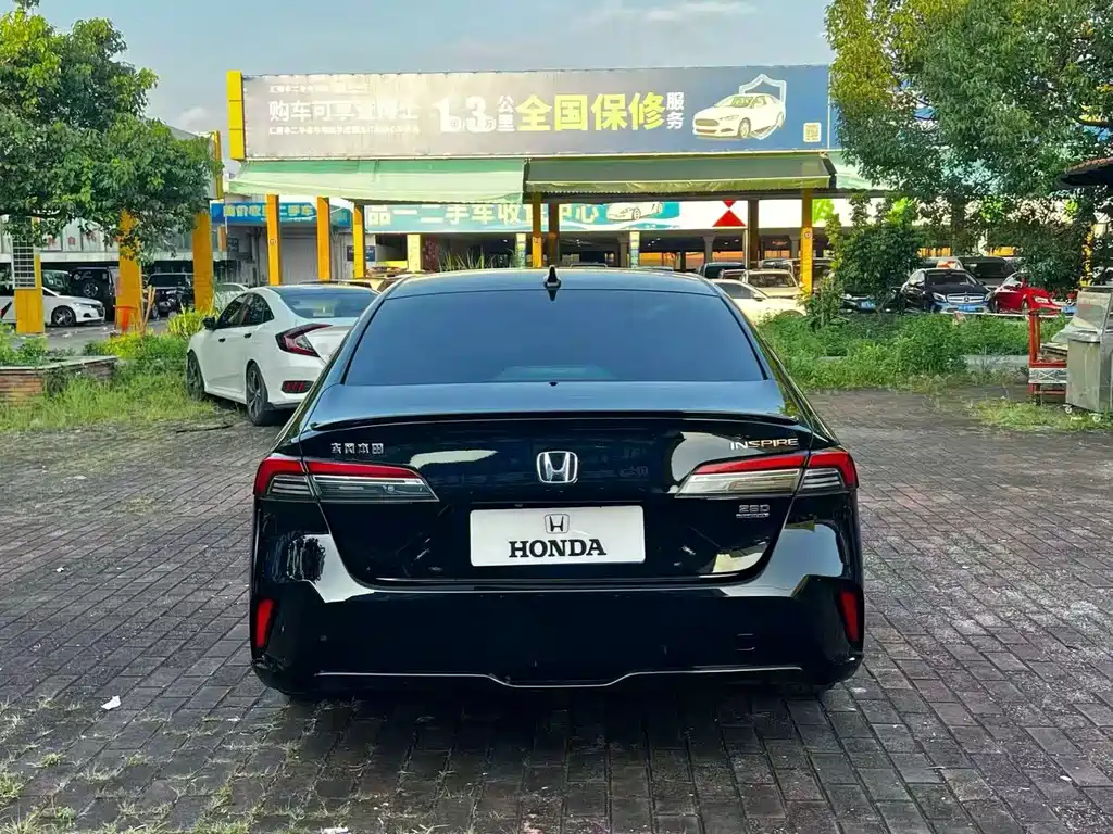 Honda Inspire — фото 9