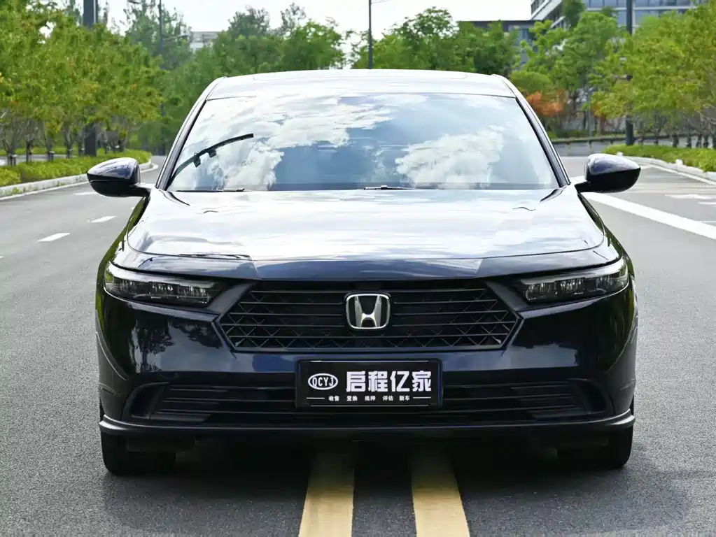 Honda Accord — фото 2