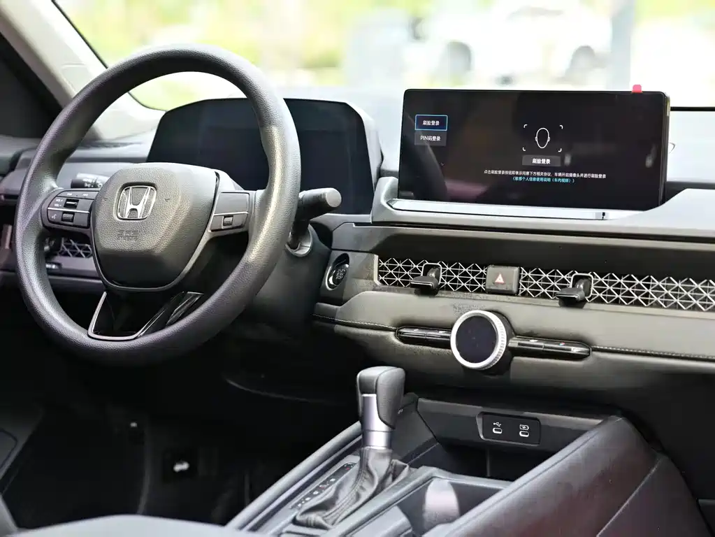 Honda Accord — фото 6