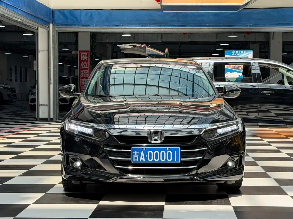 Honda Accord — фото 2