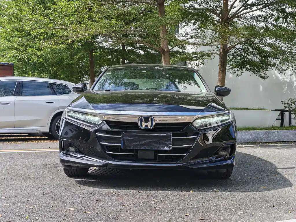 Honda Accord — фото 2