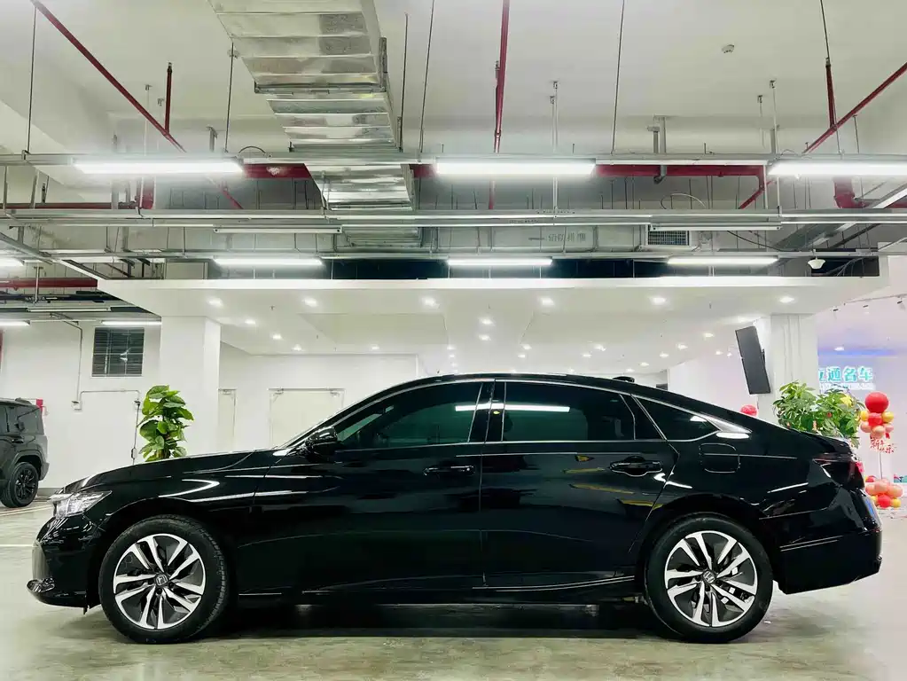 Honda Inspire — фото 3
