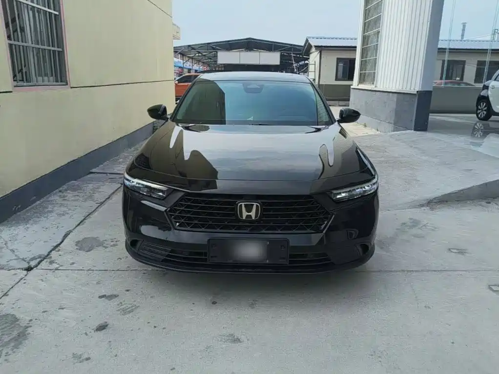 Honda Accord — фото 3