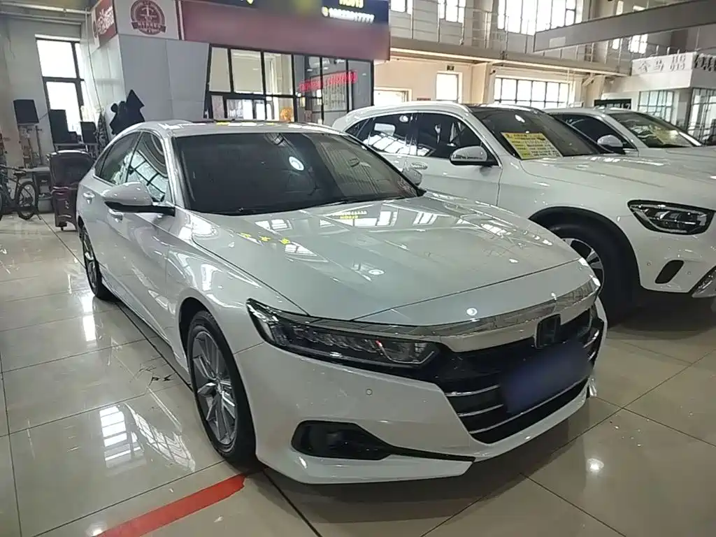 Honda Accord — фото 4