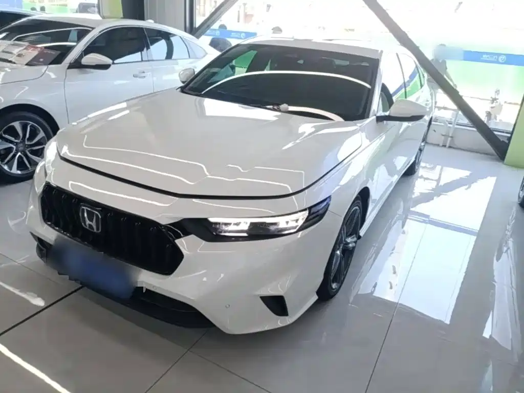 Honda Inspire — фото 2