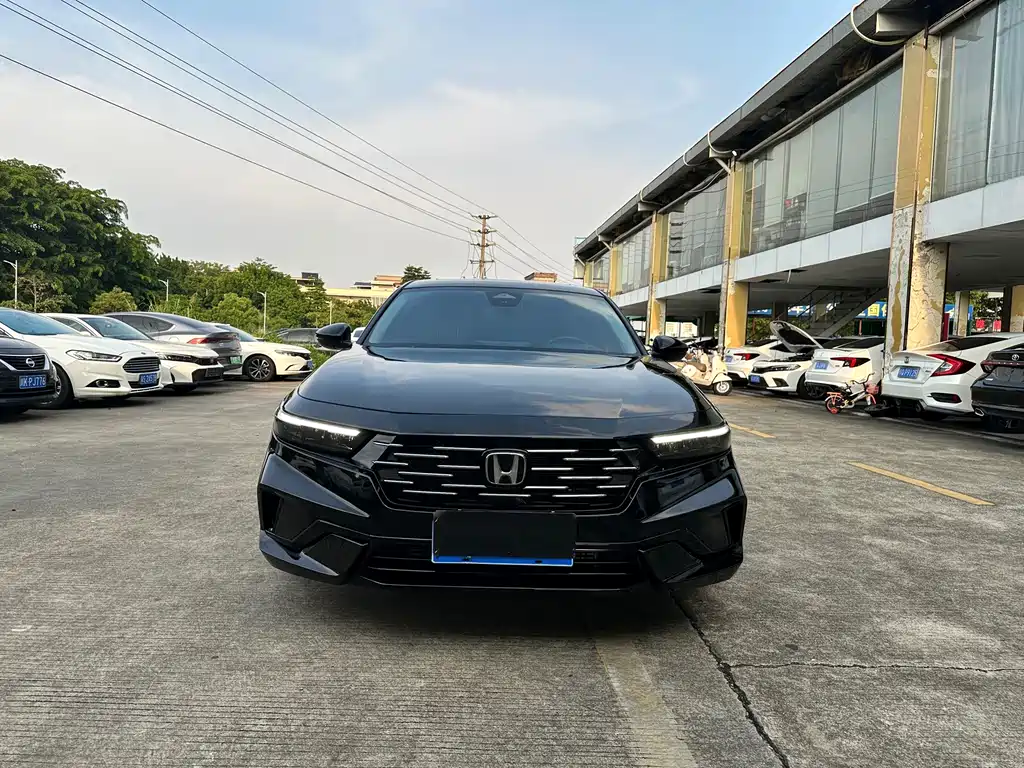 Honda Accord — фото 2
