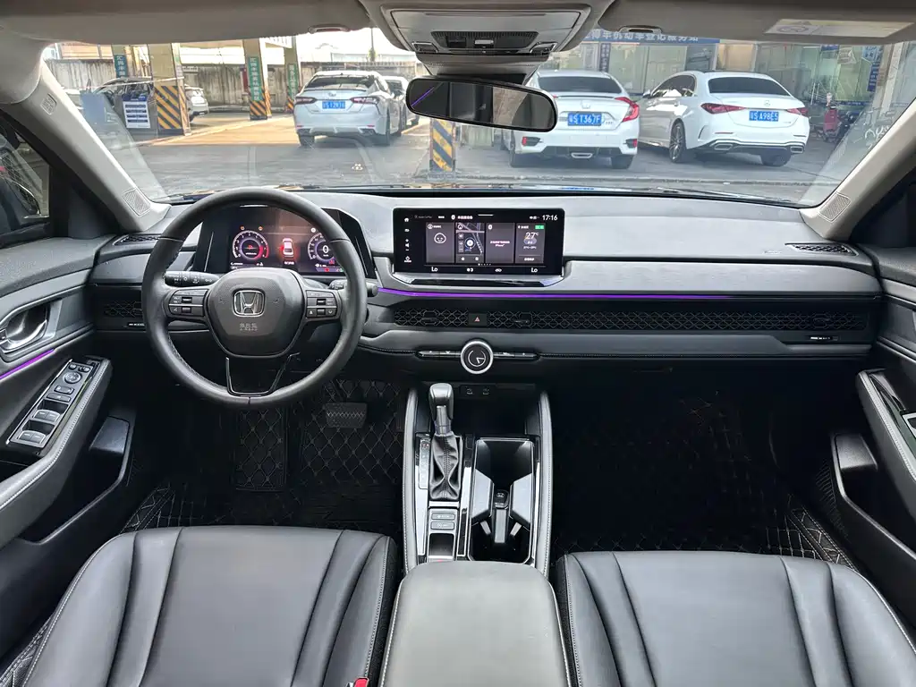 Honda Accord — фото 6
