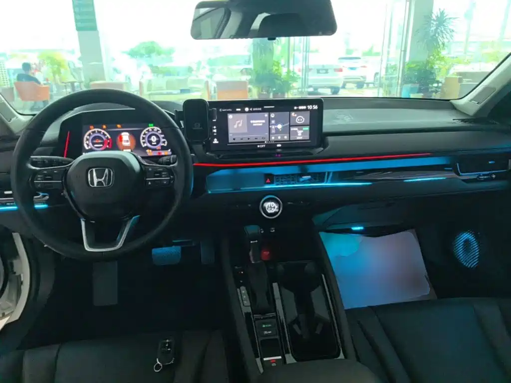Honda Inspire — фото 10