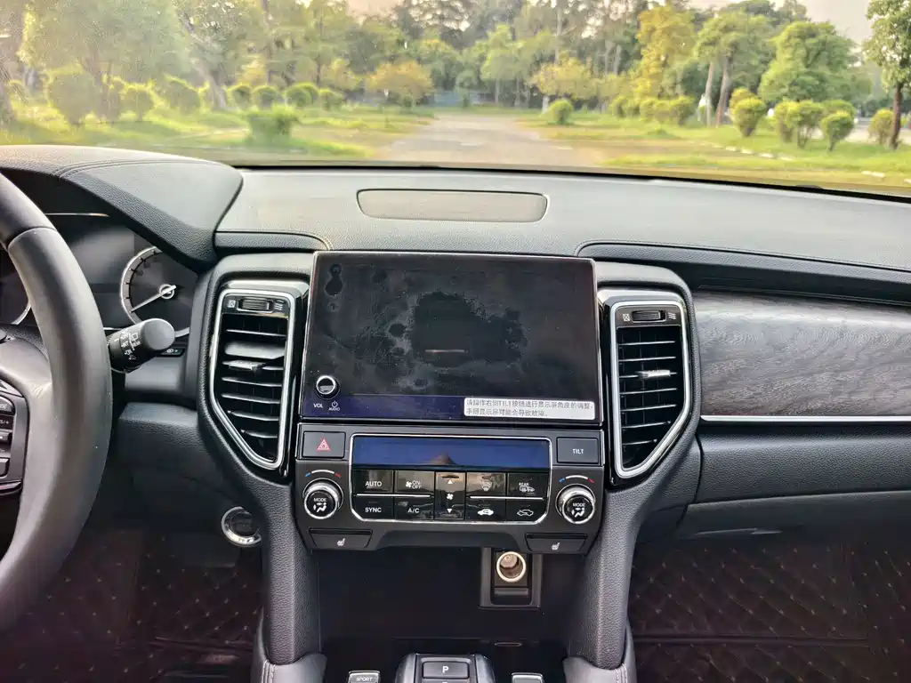Honda UR-V — фото 8
