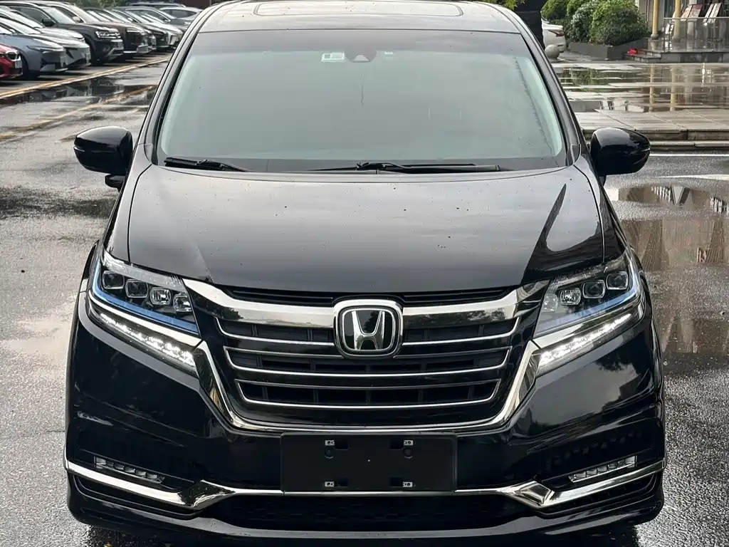 Honda Elysion — фото 2