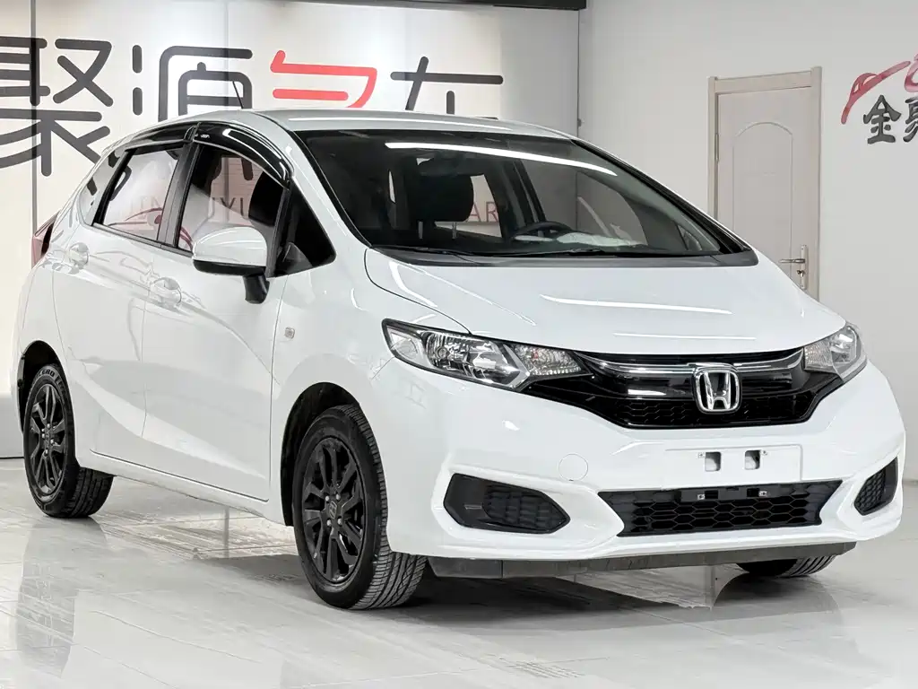 Honda Fit — фото 3