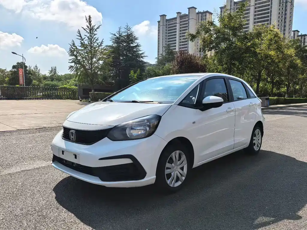 Honda Fit — фото 3