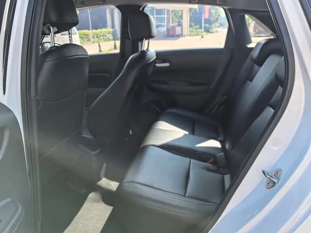 Honda Fit — фото 4
