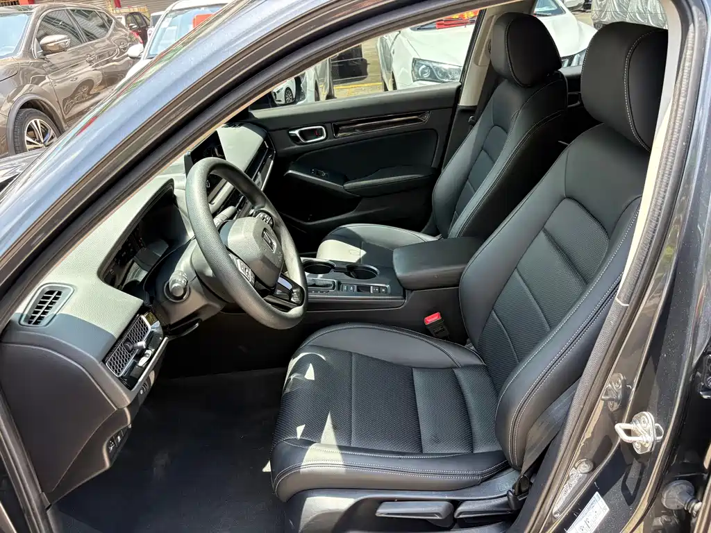 Honda Civic — фото 4