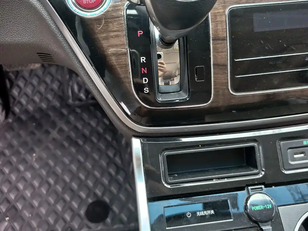 Honda Odyssey — фото 13