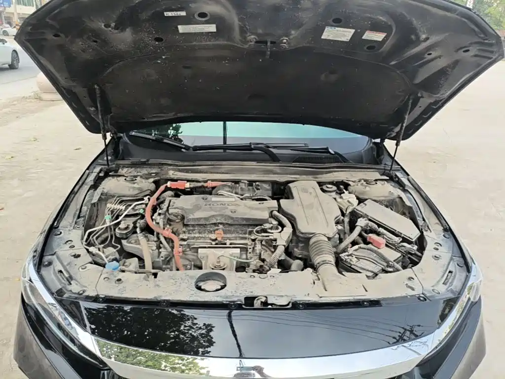Honda Accord — фото 20