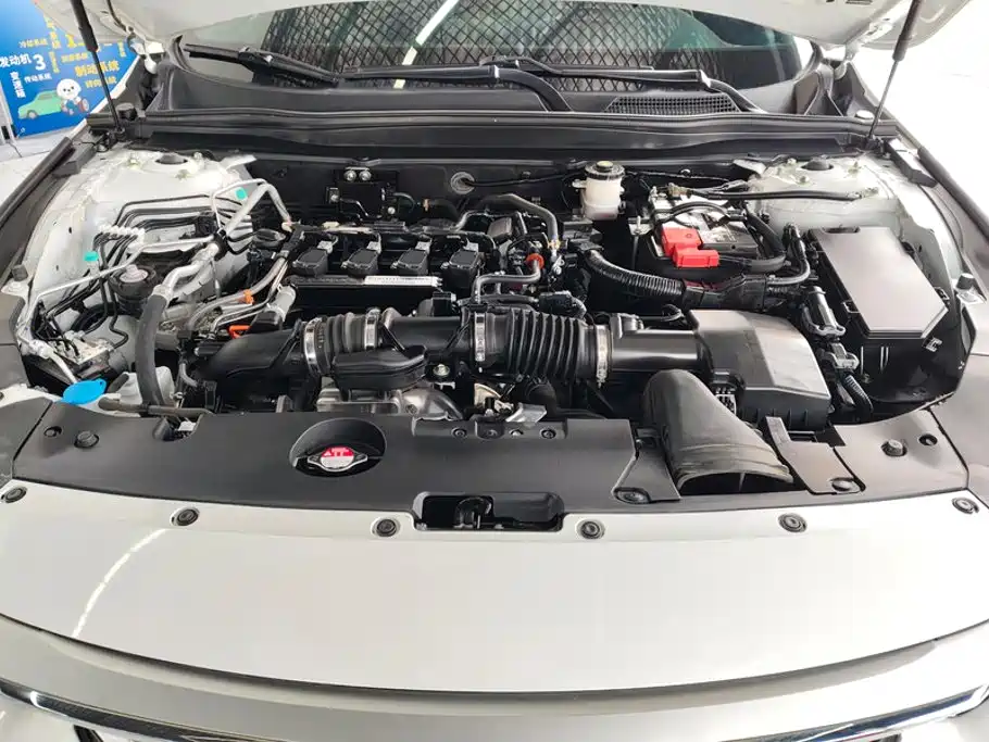 Honda Inspire — фото 10