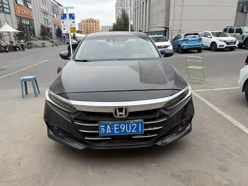 Honda Accord — фото 2