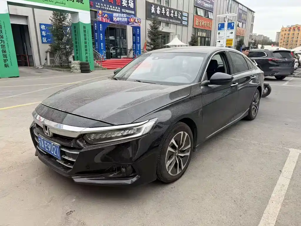 Honda Accord — фото 3