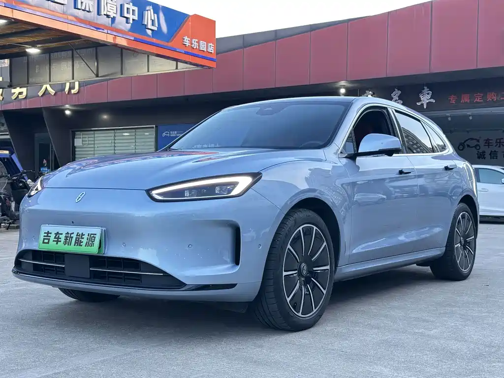 AITO AITO M5