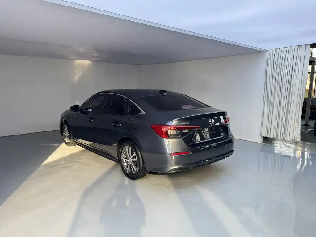 Honda Civic — фото 4