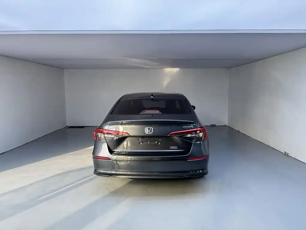 Honda Civic — фото 5