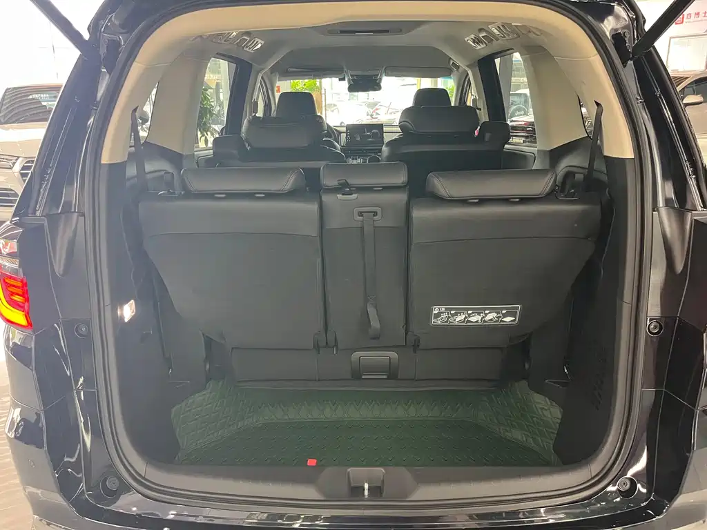 Honda Odyssey — фото 11