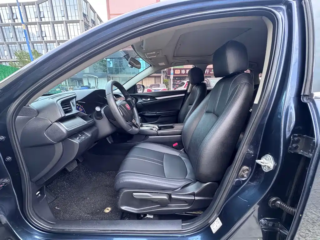 Honda Civic — фото 3