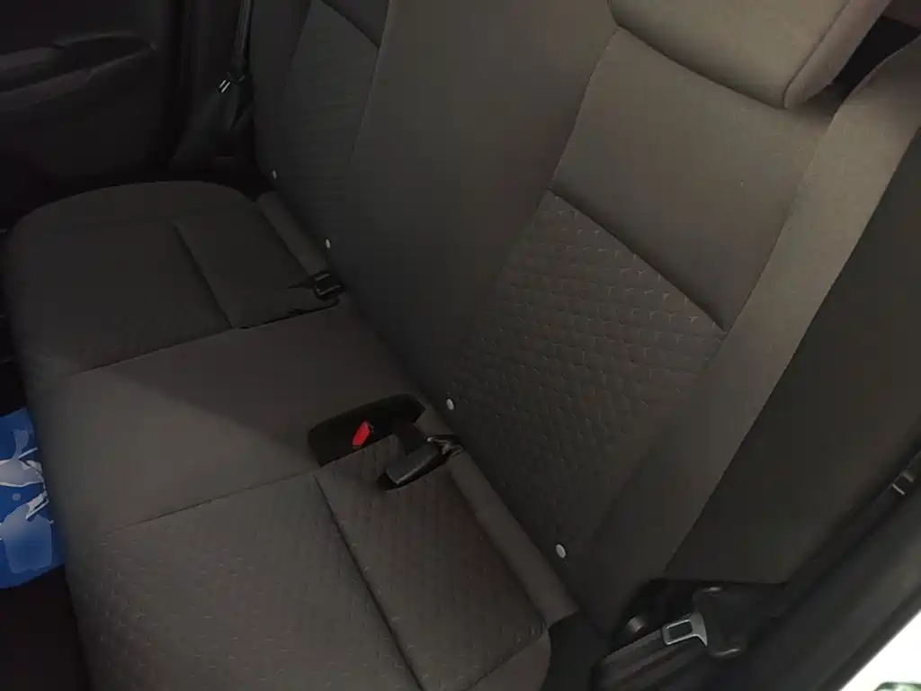 Honda Fit — фото 17