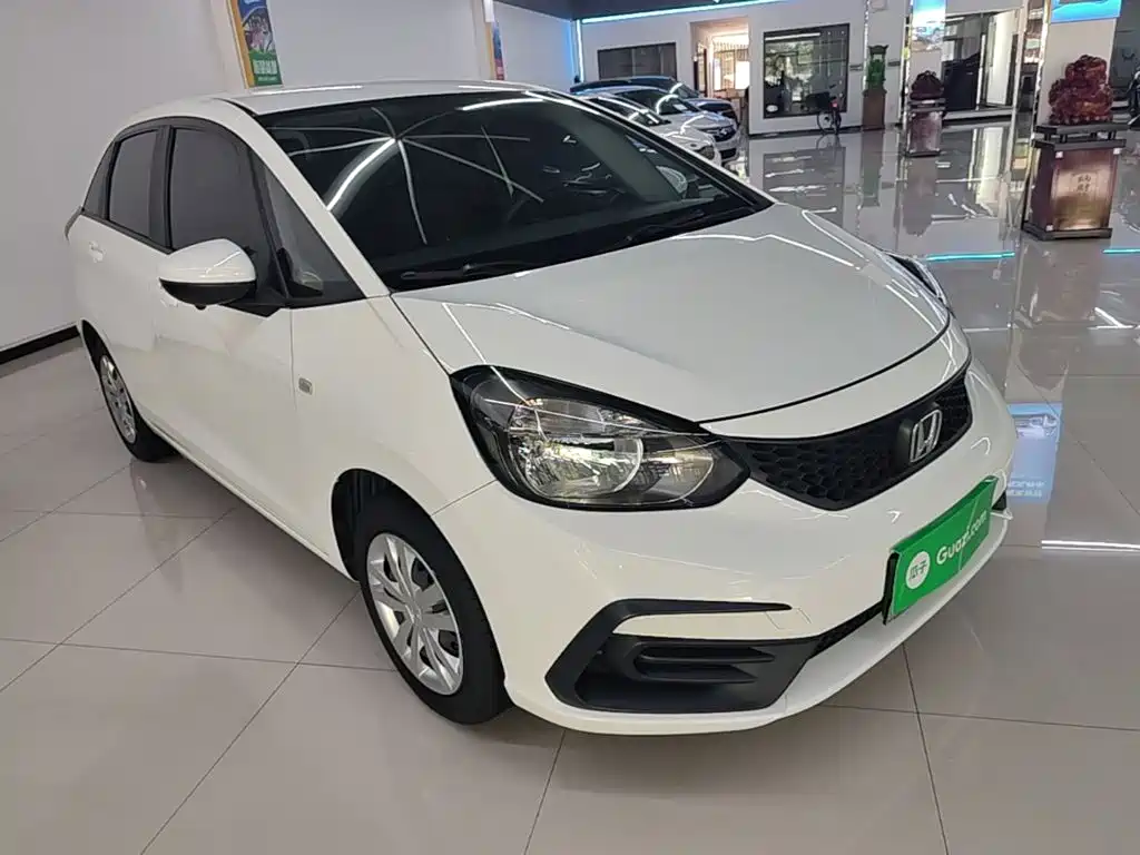 Honda Fit — фото 4