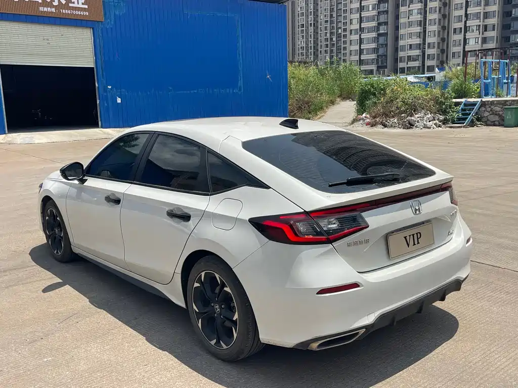 Honda Civic — фото 6