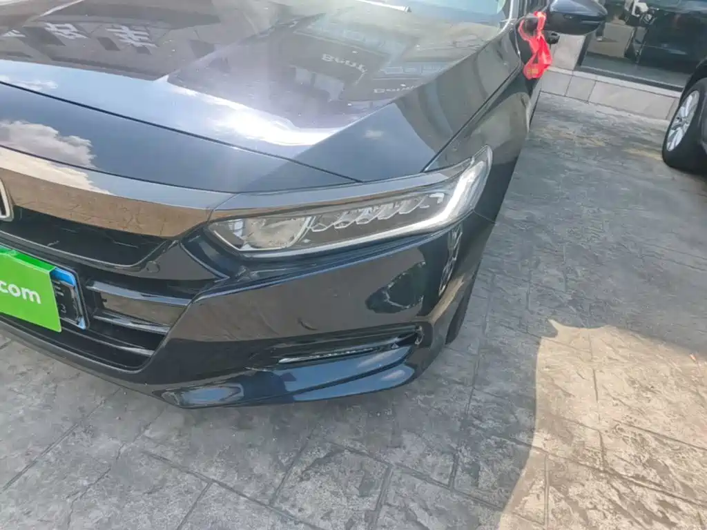 Honda Accord — фото 24