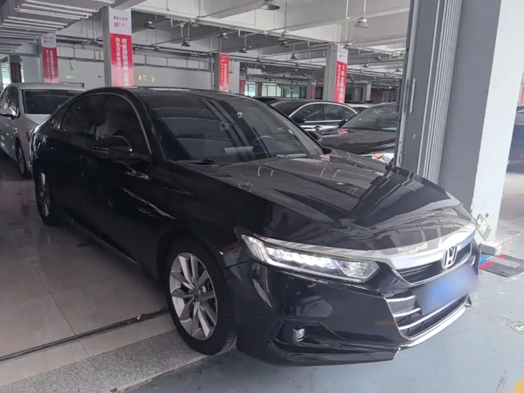 Honda Accord — фото 4
