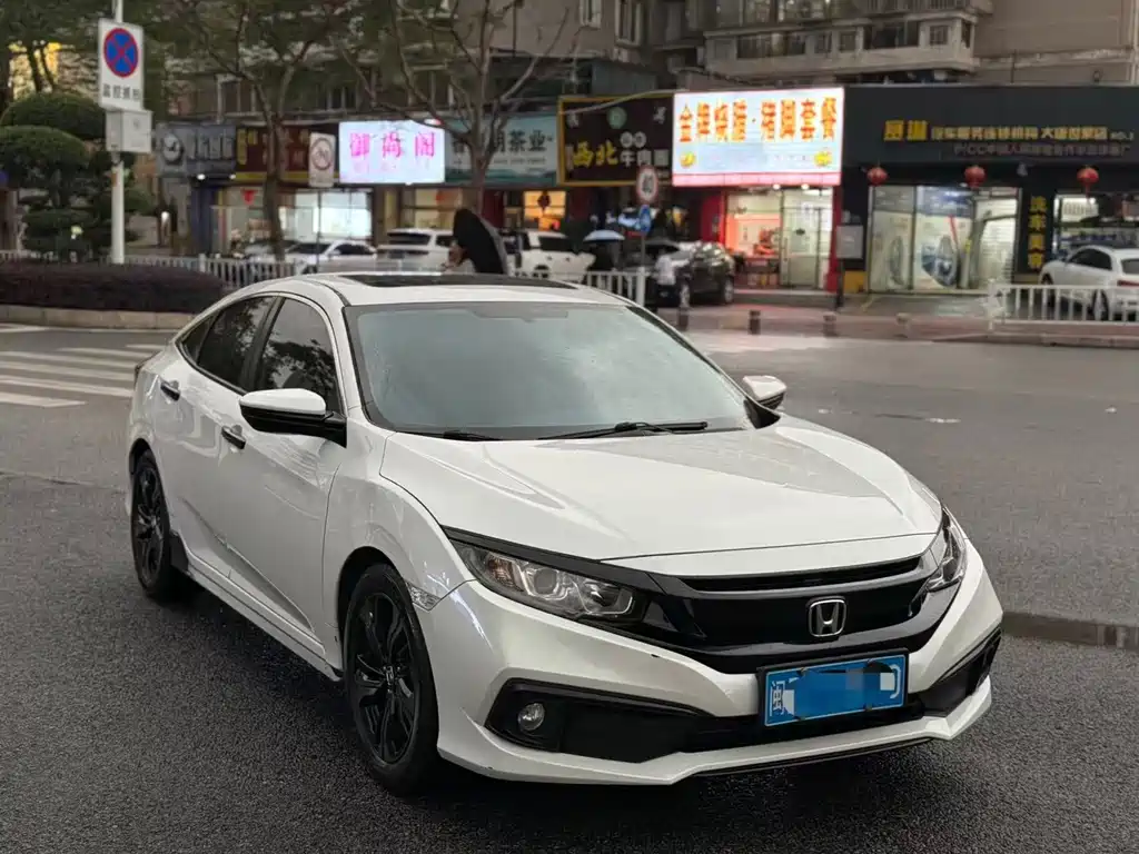 Honda Civic — фото 3