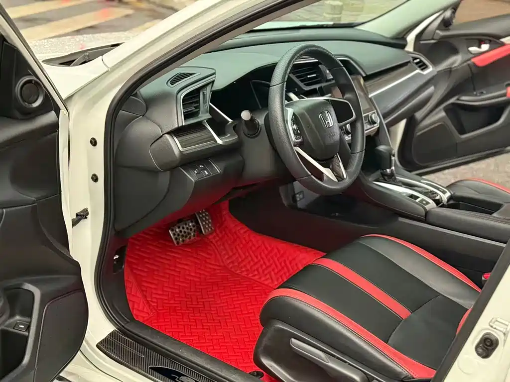 Honda Civic — фото 5