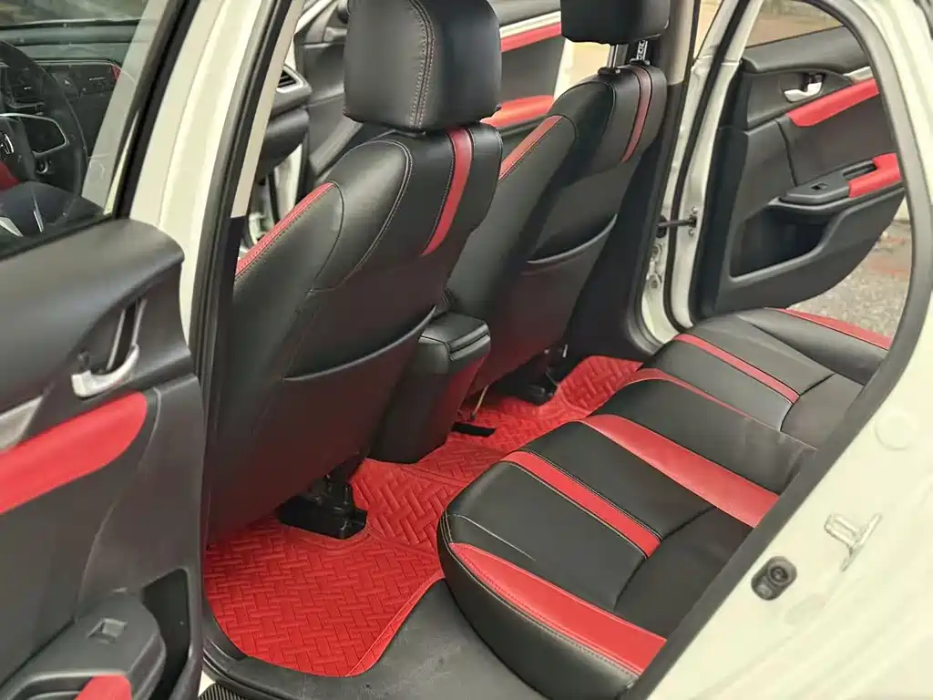 Honda Civic — фото 6