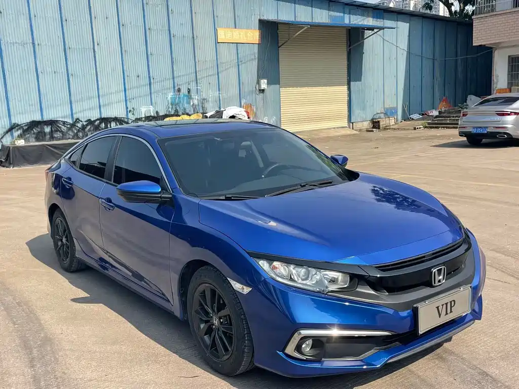 Honda Civic — фото 3