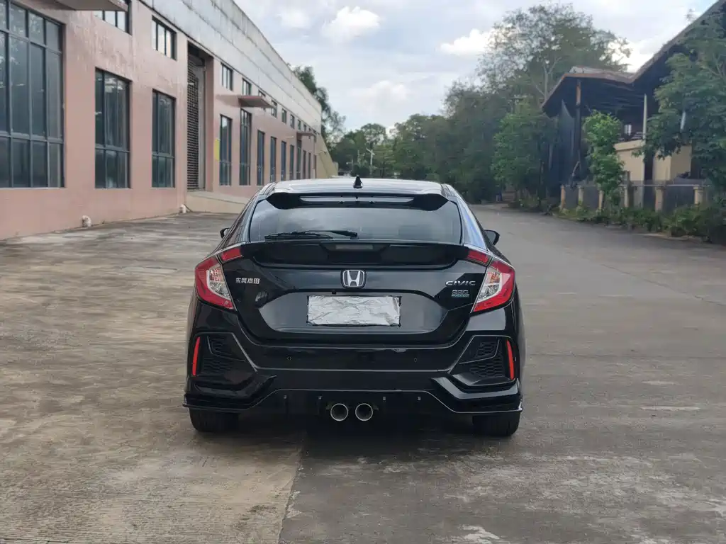 Honda Civic — фото 7