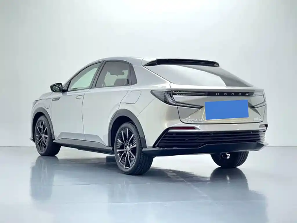 Honda e:NP2 — фото 4