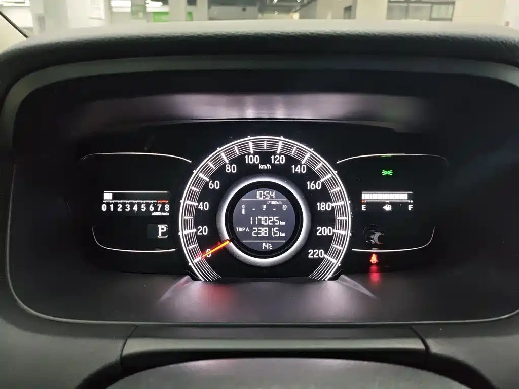 Honda Odyssey — фото 14