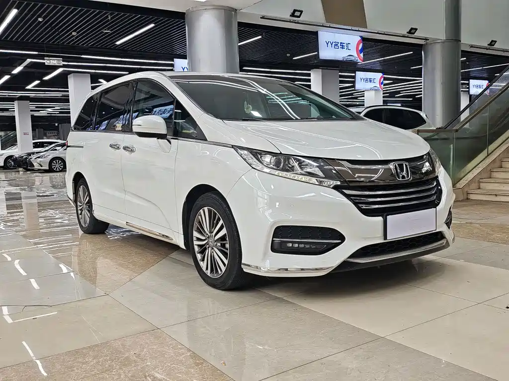 Honda Odyssey — фото 3