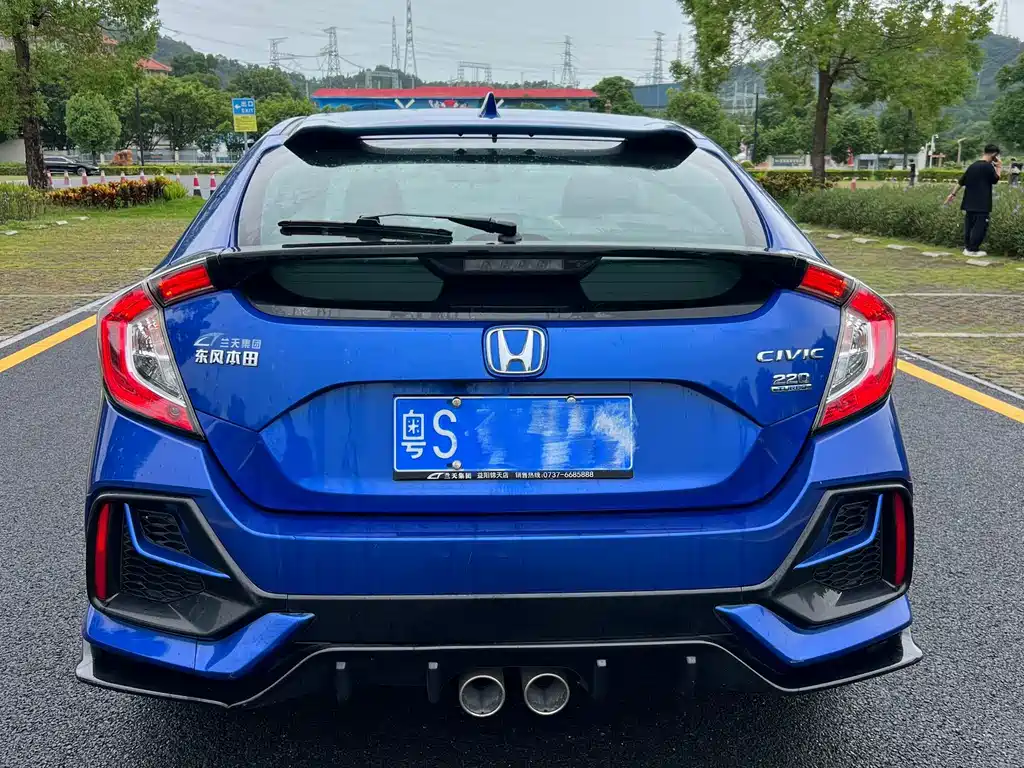 Honda Civic — фото 5