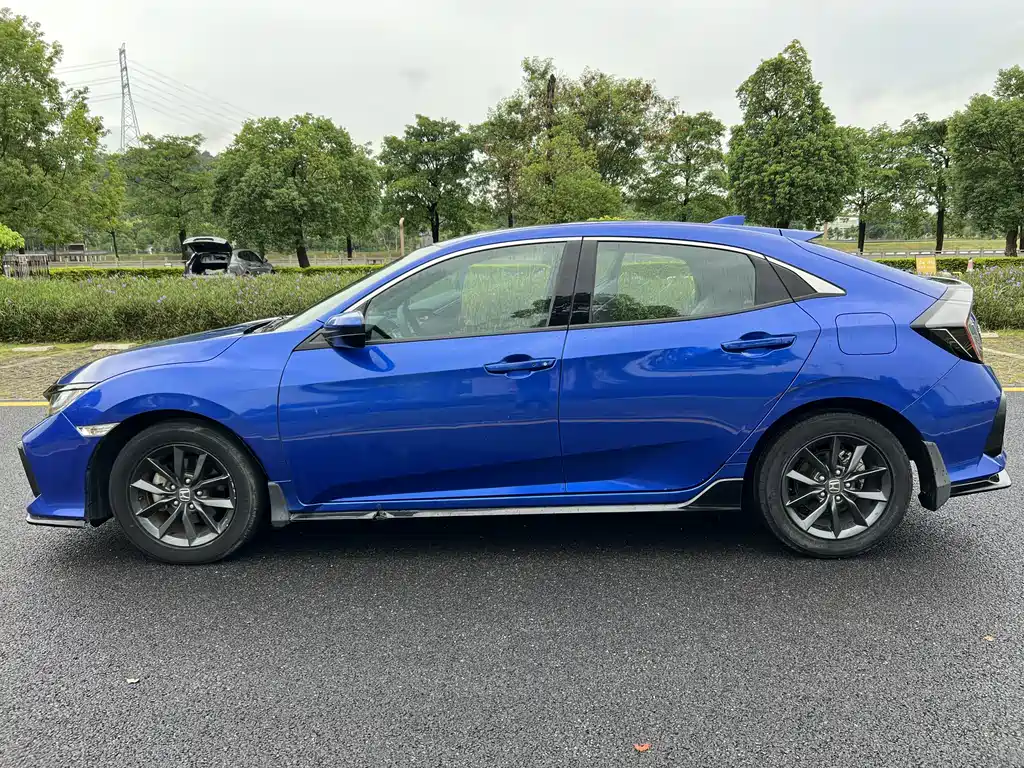 Honda Civic — фото 7