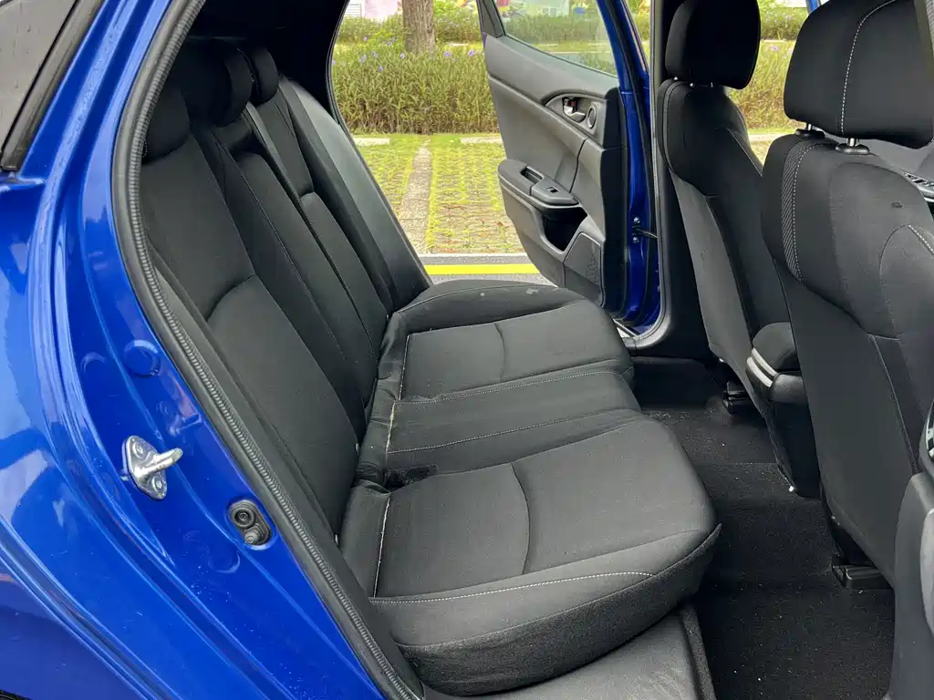 Honda Civic — фото 10