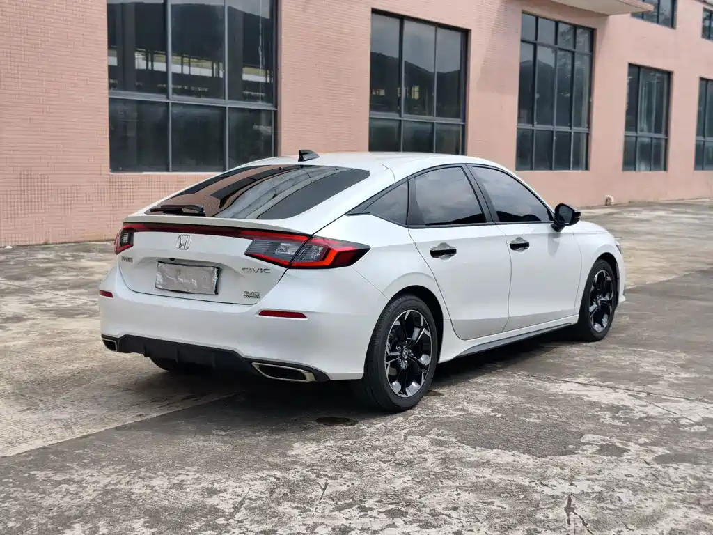 Honda Civic — фото 8