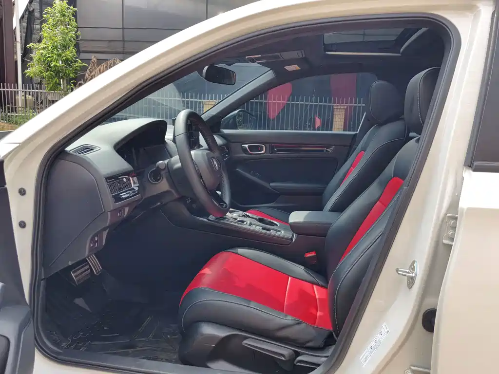Honda Civic — фото 9