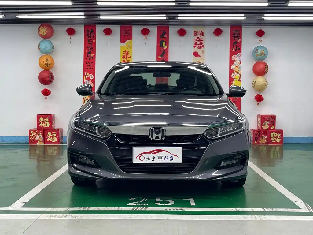 Honda Accord — фото 2
